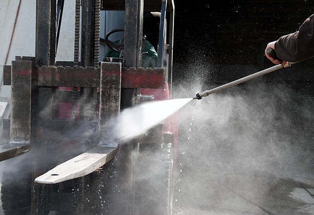 Best Deck Cleaning Services  in Mosheim, TN